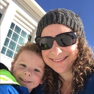 Meet your Posher, Christie